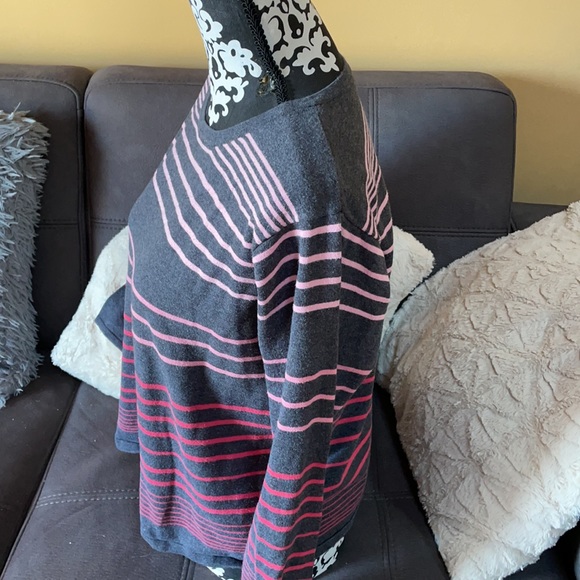 TALBOTS WOMAN Gray Striped Sweater Size 14 - Picture 4 of 6